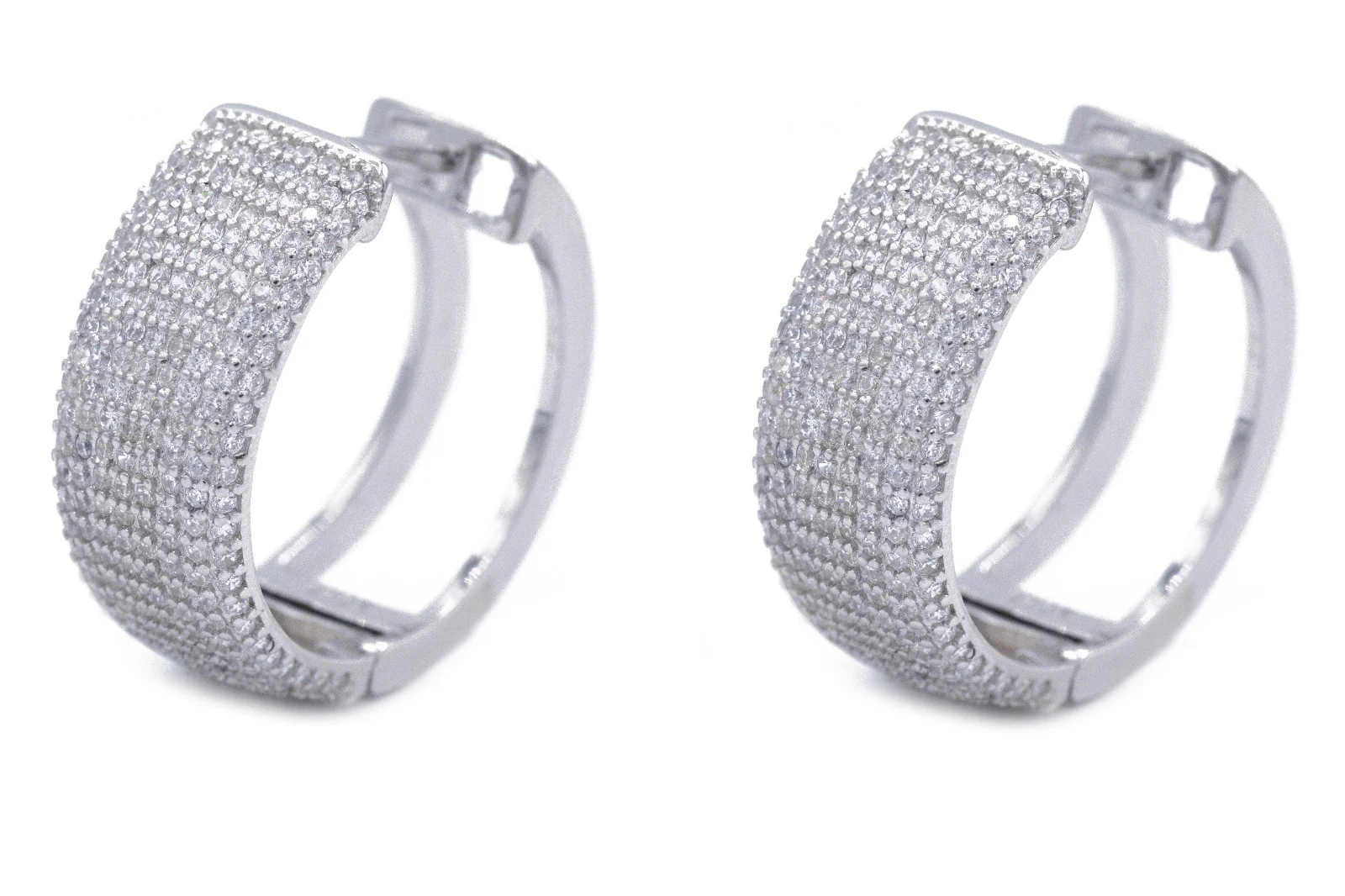 Orecchini Cerchio Pavé Medium in Argento 925 Tiziano TIZ AGOR 306 - Image 2